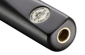 Peradon Queue PRO CUE dreiviertel geteilt